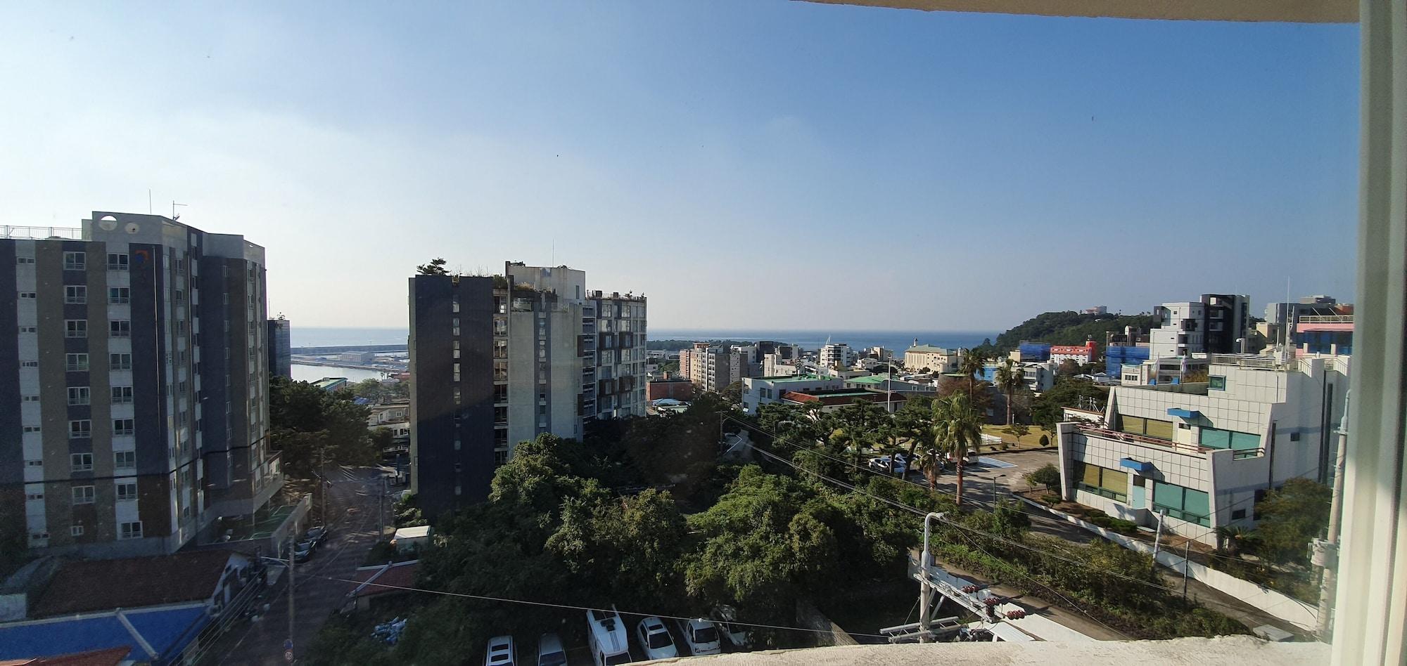 Hotel Good Inn Seogwipo Zewnętrze zdjęcie