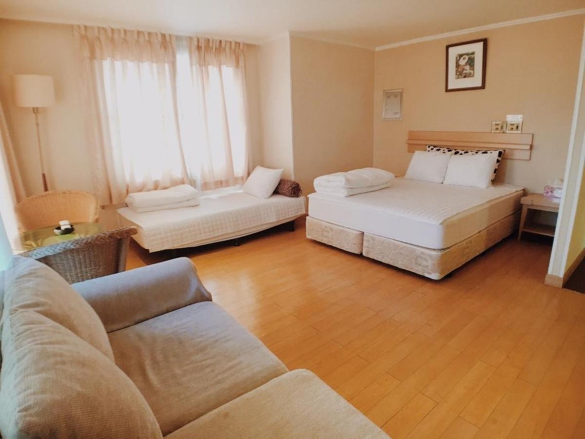 Hotel Good Inn Seogwipo Zewnętrze zdjęcie